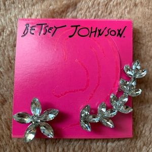 Betsey Johnson Crystal Flower Stud & Ear Cuff Set